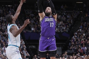 皇冠中国-夏洛特黄蜂发布备战花絮,今晚手感冰凉,NBA季后赛任务艰巨,纪律约束更严格的简单介绍-皇冠中国