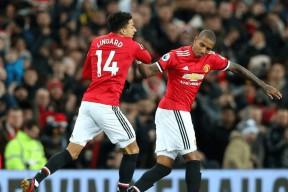 赛事数据-FPX教练压力巨大!,JackeyLove遭遇十二持续失利引发球迷热议-赛事数据