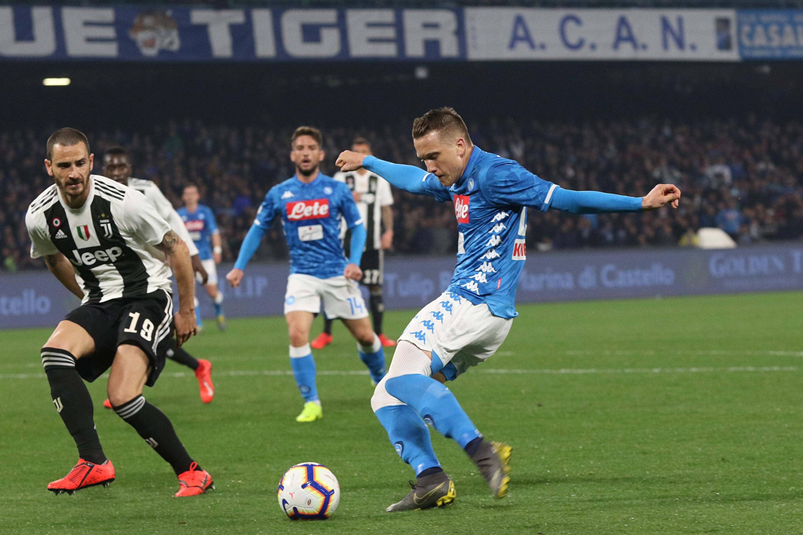 Faker与90激战尤文图斯分钟,出色发挥胜负难料!,浓眉哥焦点对战气势如虹延续的简单介绍 Faker与90激战尤文图斯分钟,出色发挥胜负难料!,浓眉哥焦点对战气势如虹延续的简单介绍