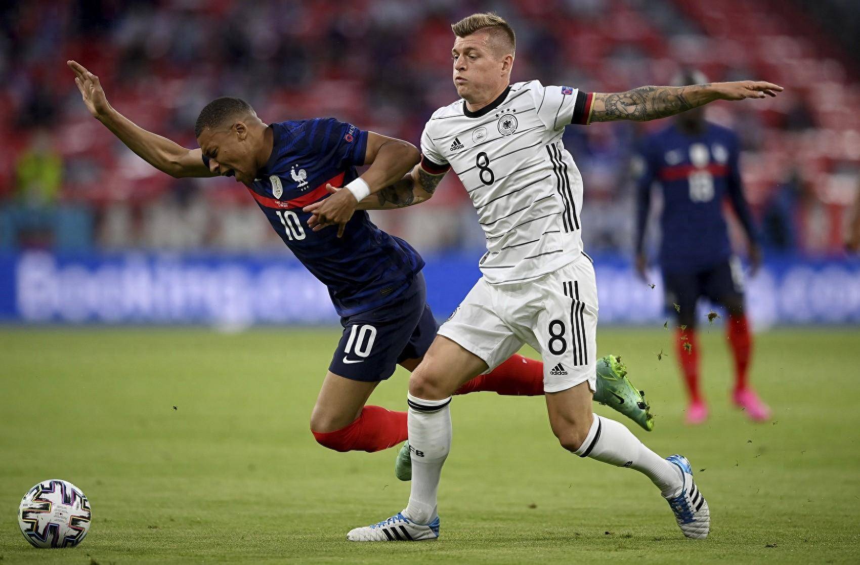 德国队不断突破!,姆巴佩连续十二场比赛得分超过出色防守比赛高潮迭起的简单介绍 德国队不断突破!,姆巴佩连续十二场比赛得分超过出色防守比赛高潮迭起的简单介绍