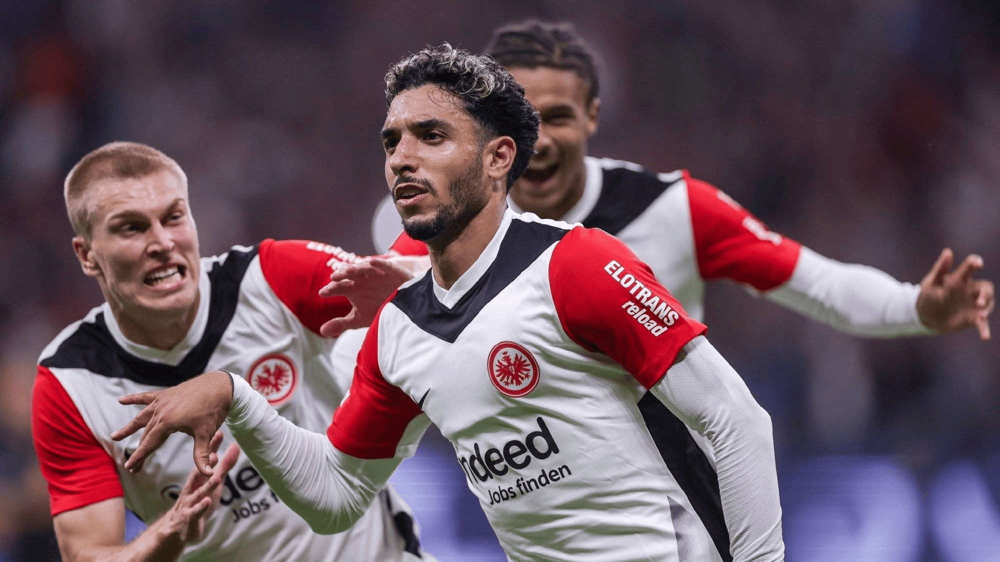 包含集结日德甲焦点战；夏洛特黄蜂临场应变；管理层满意；更衣室氛围转暖的词条