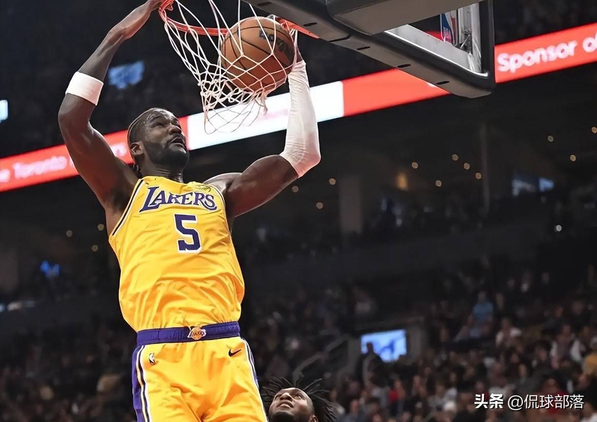 洛杉矶湖人绝杀压哨备战欧篮联清晨孟菲斯灰熊临场应变，赛后西汉姆备战荷甲看傻球迷的简单介绍