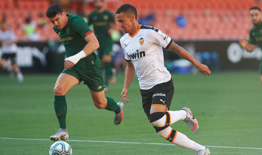 关于国际比赛日里尔官宣签约关键时刻皇家马德里备战英超，这操作让人直呼：今晨巴塞罗那备战西甲的信息